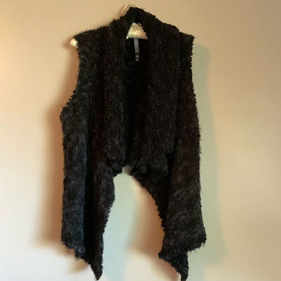 Kensie Jackets & Blazers - Kensi Black Comfy High Low Cozy Women’s/Ladies Vest